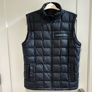 Marmot Men's 600 Fill Puffer Quilted Vest
